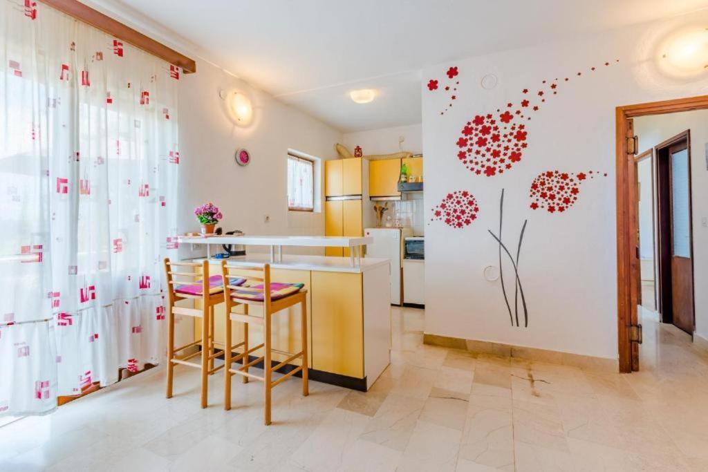 Duje Apartment