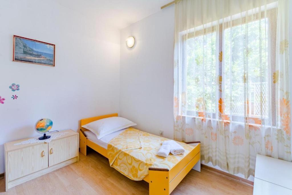 Apartment Duje *